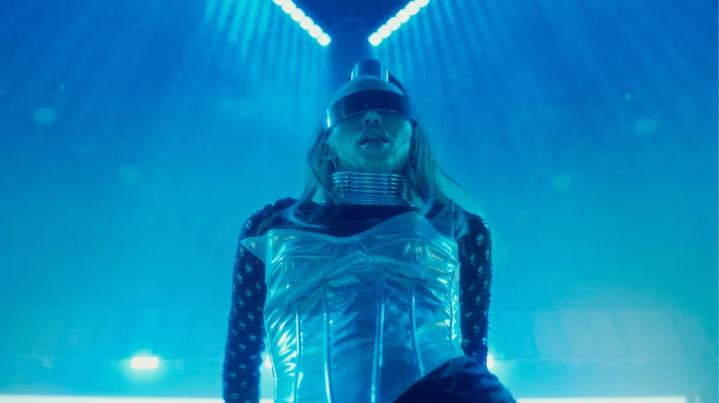 High-End Performance Ad Creative